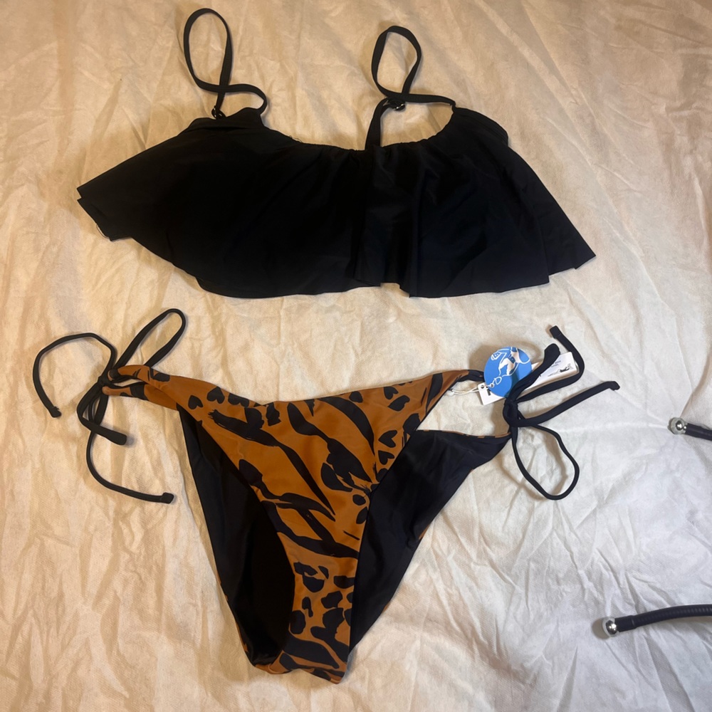 2 piece mix and match bikini set, leopard print bottoms
